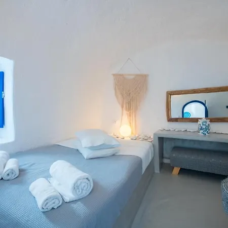 Villa Blu Bianco Cave House By Sv